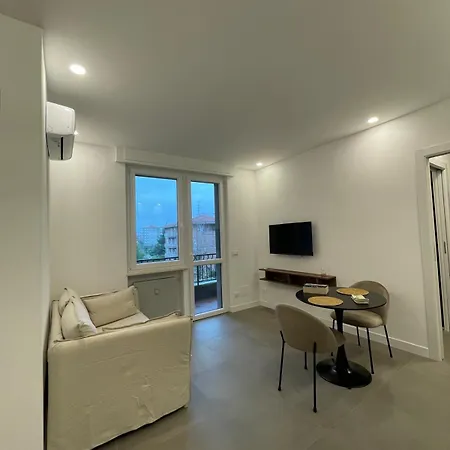 Apartment Casa Maira Luino